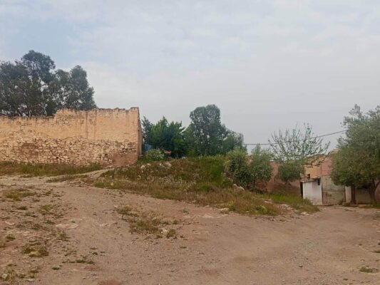 e76dd43b-d4c0-4b70-9649-2c11e2a233c5