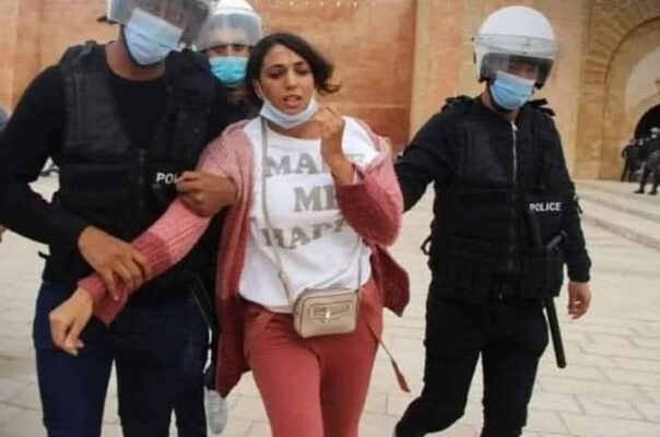 e1bb0800-f893-4cf1-a5a8-94e4e7cedf13