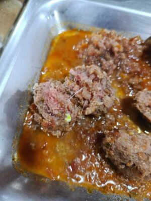 غياب-النظافة-والجودة-عن-وجبات-التغذية